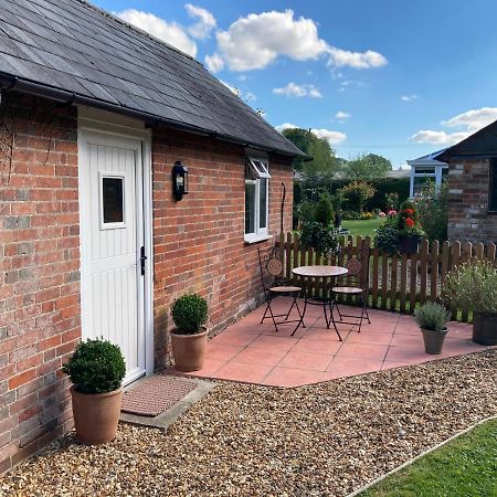 Hunters Moon B&B Tidworth 外观 照片