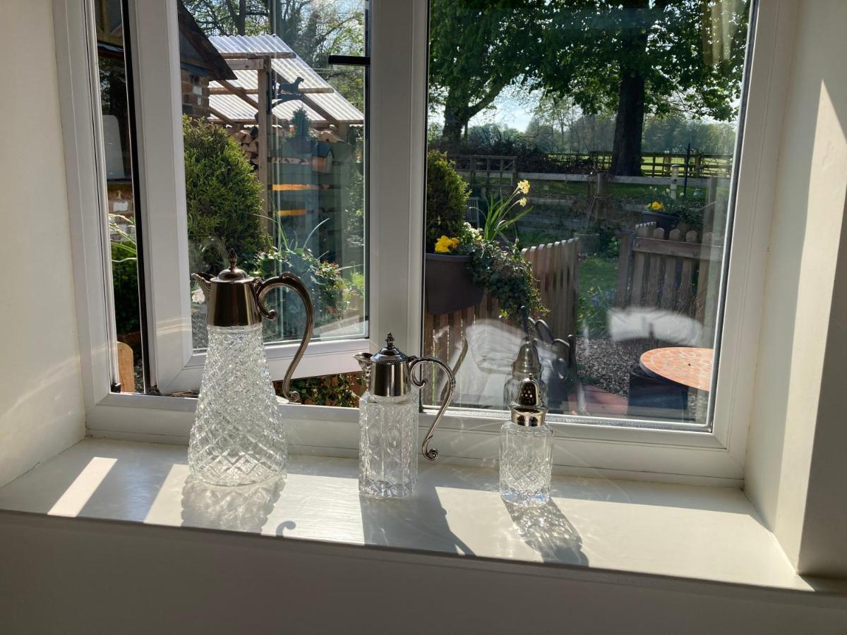 Hunters Moon B&B Tidworth 外观 照片