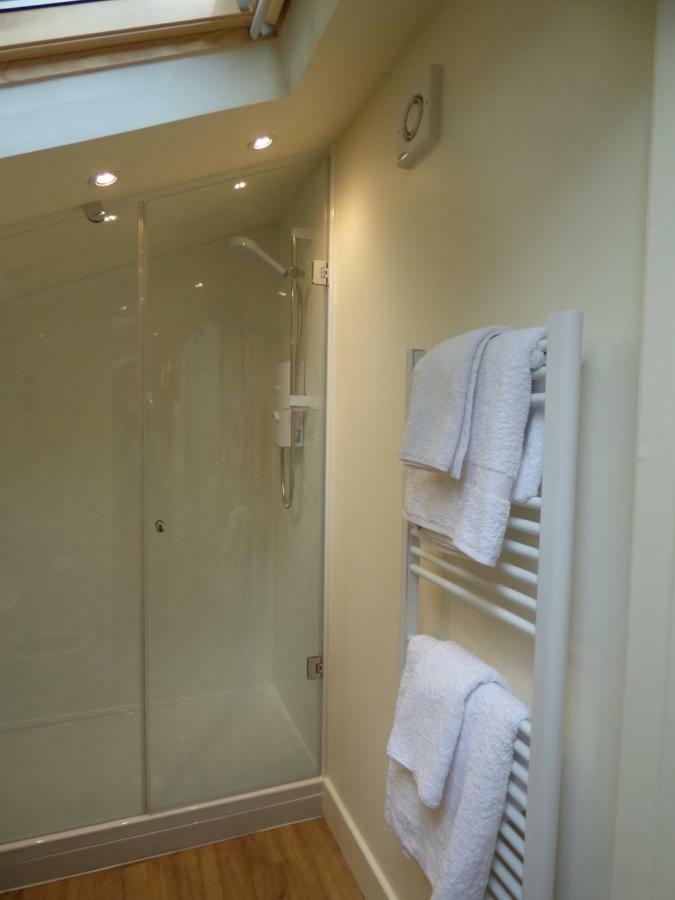 Hunters Moon B&B Tidworth 外观 照片